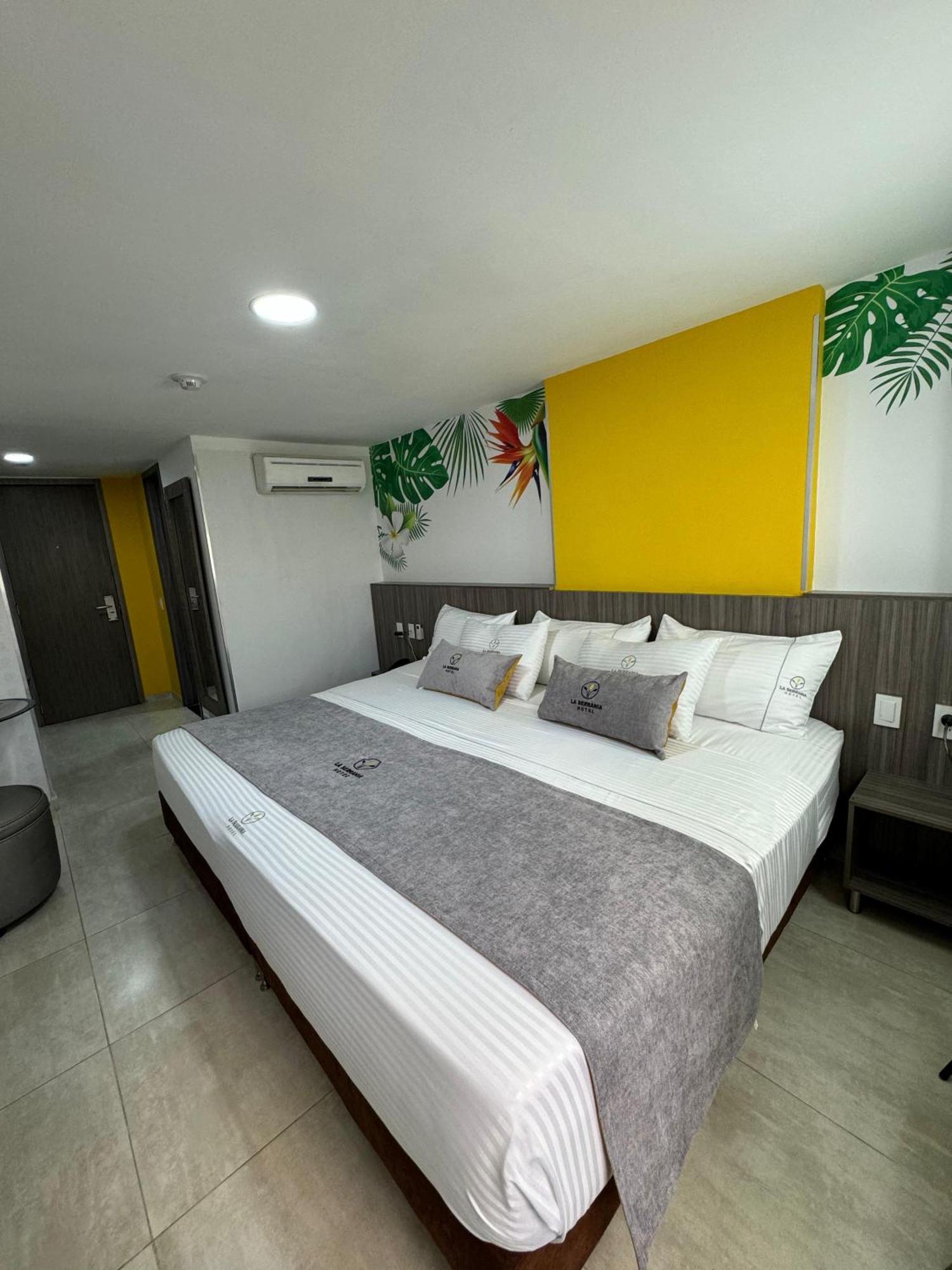 Hotel La Serrania Bucaramanga Exterior photo